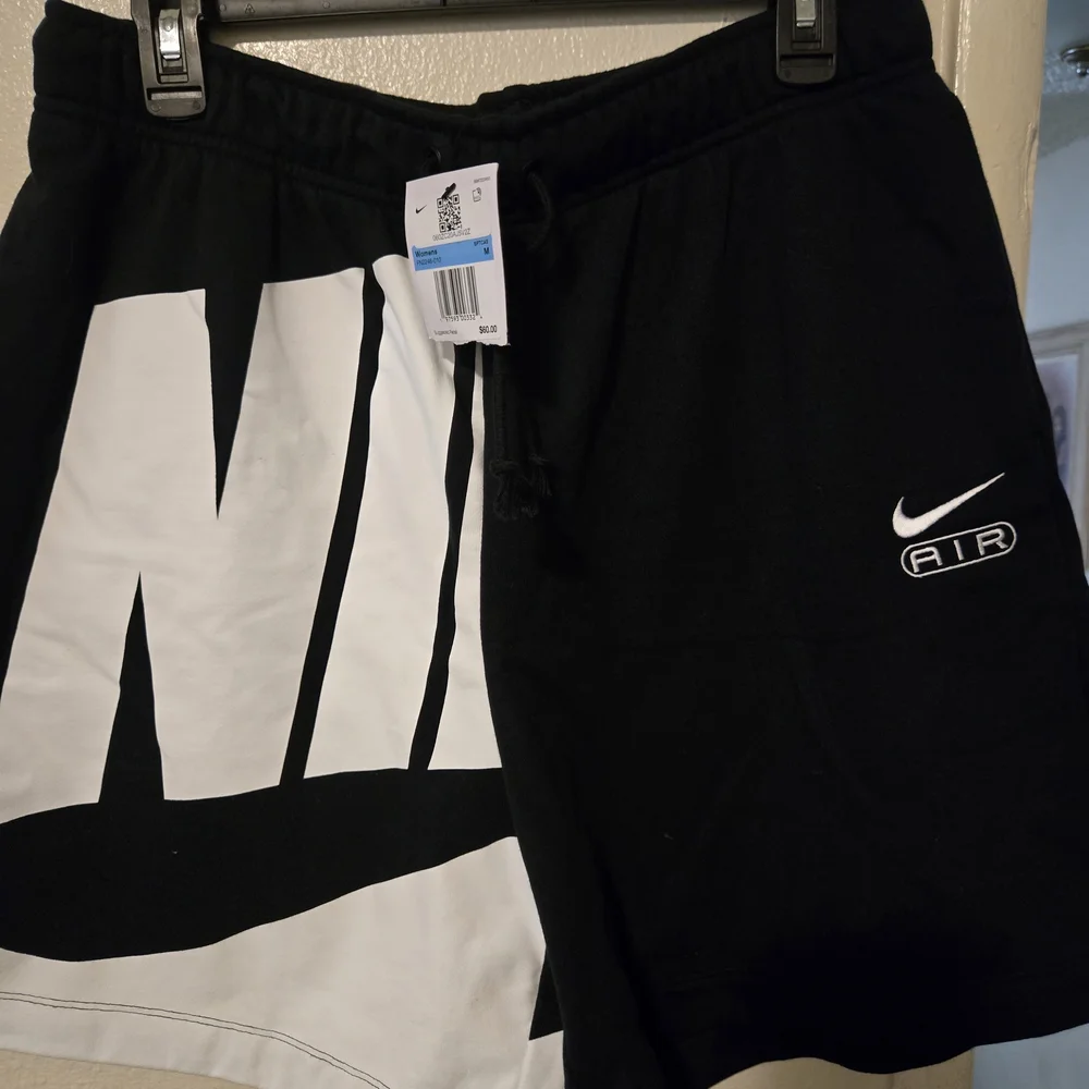Nike Black & White Air Logo Men's Shorts - Picture 1 of 9